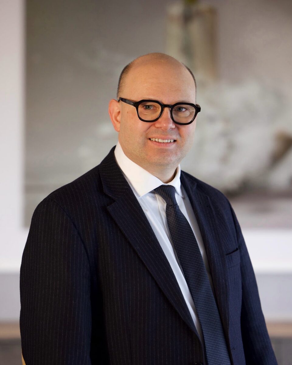 Prof. Dr. Rafael S. Grajewski